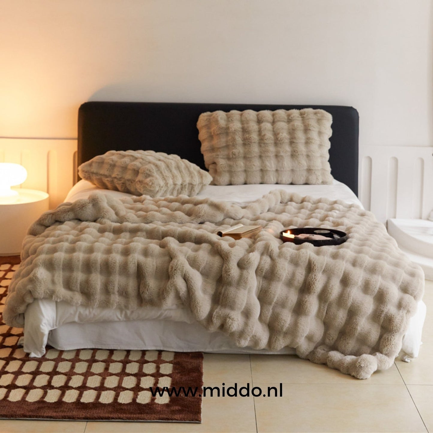 Fluffy Toscaanse Luxe: Warme Extra Dikke Winterdekens voor Bed & Bank!