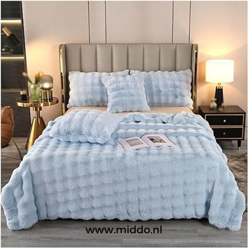 Fluffy Toscaanse Luxe: Warme Extra Dikke Winterdekens voor Bed & Bank!