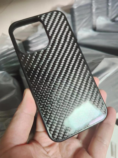 CaseCrafted® Carbon - Uitzonderlijk Handgemaakte Telefoonhoes Van Koolstofvezel